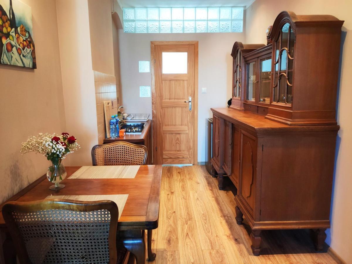 Centrum Apartament Sedziego 스비드니카 외부 사진